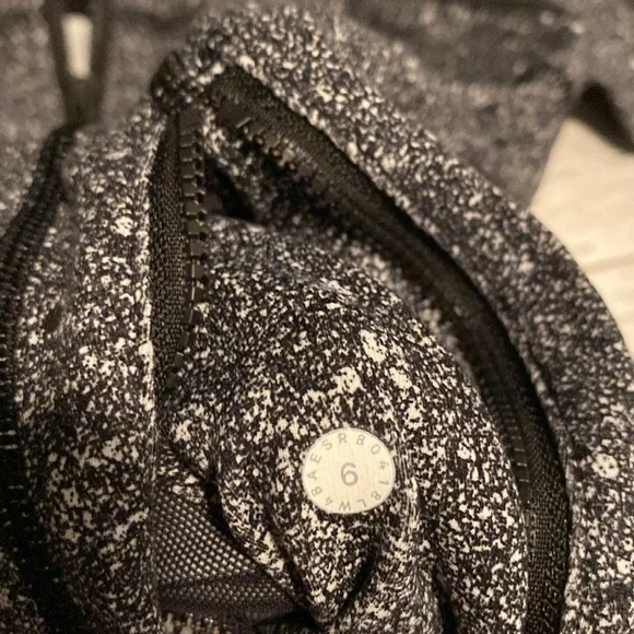 Lululemon Define Jacket - Picture 4 of 5